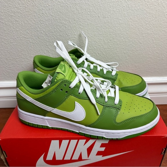 Nike Dunk Low Chlorophyll Size 11